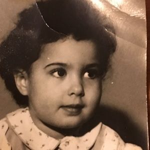 Meet your Posher, Grand Beach Grandma